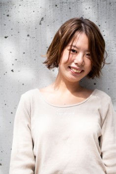 シースルーボブ